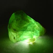 Natural 199.40 Ct Green Emerald Uncut Raw Rough CERTIFIED Loose Gemstone 39.5 mm approx