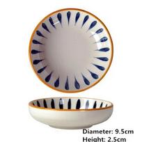 Japanese small Ceramic Sushi Dishes Soy Sauce Dish Seasoning Saucers  Plates Vinegar Salad Wasabi plate sauce cup gravy boats