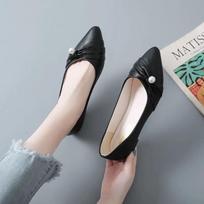 Woman Flats Low Heel Elegant Office Black Pearl Leather Casual 2025 Trend 39 With Discount Stylish Social Y2k Shoes for Women 35