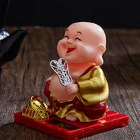 Artisanal Solar Priest Figurine With Moving Head Oaken Fish Plan Environmental Friendly Vehicle Otherwise Office Decoration Art Part