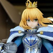 La Saber Artoria Pendragon Action Figure Fate Grand Order Collectable Model Cloak Armor Crown For Fgo Fans Desktop Ornament