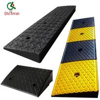 Rubber Curb Ramp 30mm Height juoda