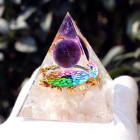 Crystal Pyramid Gravel Resin Desk Ornament 5cm [Neutral Color Box]