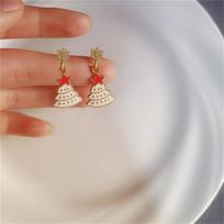 Trendy Snowflake Christmas Tree Drop Earrings For Women Sparkling Zircon Star Wearing Xmas Hat Frog Earrings New Year Jewelry