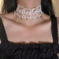 Sweet White Lace Wide Necklace for Women Girls Sexy Charming Water drop Shaped Tassel Pendant Neck Strap Party Jewelry Wholesale