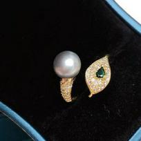 Retro Light Luxury Tulip Ring with 8-9mm Freshwater Pearls, Available in Multiple Colors 8-9mm