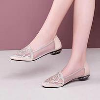 Large size hollow breathable sandals, new low-heeled one-pedal rhinestone bag head mesh pointed single shoes in summer 2025 35