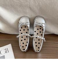 Round head silver small fragrant wind light mouth flat-soled single shoes women's 2025 new summer skirt pearl Mary Jane women's shoes 35