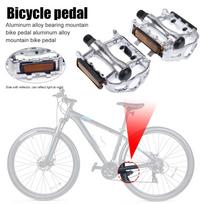 Bicycle Flat Pedals Anti Slip Aluminum Lightweight Sealed Bearings Non-Slip Alloy Flat Pedals for MTB Mountain Bike China Mainland