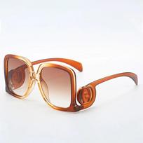 Vintažinis Rėmelis Dideli Kvadratiniai Moteriški Saulės Akiniai Retro Stiliaus Anti Glare Madingas Aksesuaras Kojelės Giroskopas Apvalūs beige