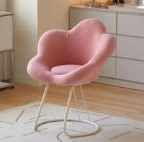 Durable Carbon Steel Upholstered Stool INS Style Leisure Petal Chair Romantic Cream Makeup Stool Rotating Nail Art Beauty Chair