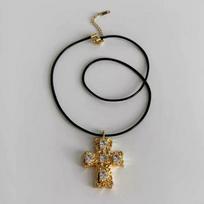 New Geometry Zircon Karst Cross Pendant Necklace Sweet Cool Personalized High Fashion Versatile Jewelry Gift