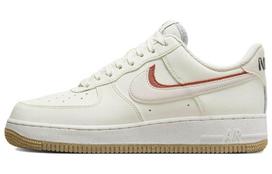 Nike Wmns Air Force 1 '07 LX '82 - Sail Cinnabar' 38