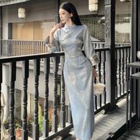 Blue Floral Slim Fit Bell Sleeve Qipao with Stand Collar and Bamboo Leaf Design L
