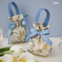 1Pc Wedding Candy Bag, Handheld Floral Drawstring Candy Storage for Wedding Favors and Goodie Packing