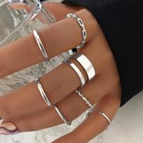 8Pcs/Set Vintage Metal Flower Shell Sun Rings for Women Punk Geometric Irregular Chain Open Rings Set Holiday Jewelry Accessorie
