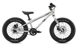 EARLY RIDER Seeker 16