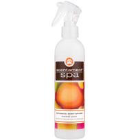 Best Shot Scentament Spa Sweet Pea Spray - antistatinis kvapnus kondicionierius, kuris palengvina kailio iššukavimą, su saldžiųjų žirnių aromatu.