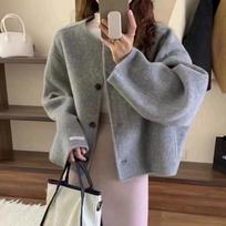 Stylish Women's Fallen Leaf Wool Coat – Short, Popular Winter Fashion L (70-80 kg) pilka spalva