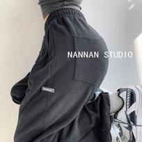 Street Style American Letter Loose Sweatpants Women's Casual Leggings Autumn and Winter High Waist Straight Sweatpants Ins Trend L pilka spalva