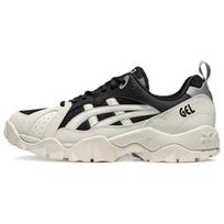 Asics Gel Truck Low Top Casual Shoes Unisex White Black - 1203A485-002 EU 40 balta