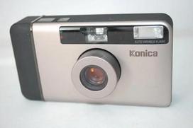 Konica Big Mini BM-301 Taškas ir šaudyk kompaktiškas 35mm juostinis fotoaparatas iš Japonijos PARDUODU