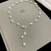 Irregular Pearl Black Gallstone Beaded Necklace Fashion Elegance Temperament Clavicle Chain Light Luxury Premium Sense Necklace Wholesale