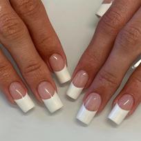 Simple square-shaped press-on nails in white with French edges, finished fake nail patches, removable Solid color white FY-01-1