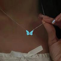 Mėlynas šviečiantis drugelio karoliai ir apyrankės rinkinys, Minimalistinis lengvo prabangos dizainas, Madingi raktikaulio grandinėlės papuošalai moterims