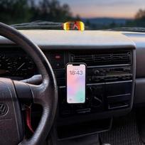 "Generisch" mobiliojo telefono laikiklis VW T4 Bulli/Camper/Caravan/Transporter - prietaisų skydelis - suderinamas su "MagSafe" - idealiai tinka (iki facelift 1996-1998 m.)