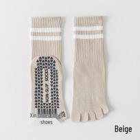Women's Non-Slip Yoga & Pilates Mid-Calf Socks with Silicone Grip One Size smėlis