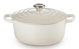 Le Creuset 2025766 Dutch oven 2.4 L White