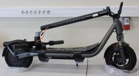 Xiaomi Electric Scooter 6 Lite GL | Xiaomi 24 month(s) | DAMAGED PACKAGING