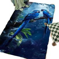 Mėlynas papūgų ir lapų kilimas,  120 cm x 160 cm / 47,24 colio x 63 colio