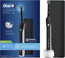 BRAUN Oral-B Pro 2 Clean  AND  Protect toothbrush, black
