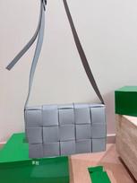 Unikalus dizainas, unisex, pintos odos maža kvadratinė rankinė, nauja madinga aukštos kokybės viena peties įstrižai nešiojama rankinė 21*13cm pilka spalva