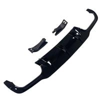 Blizgančio juodo automobilio galinio buferio difuzoriaus skirstytuvas Mercedes Benz C klasės W204 C204 AMG linijai 2011-2015 m. Facelift Tuning kėbulo komplektams 2 Side 2 Pipe