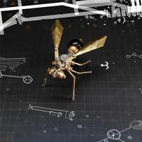 Bee & Wasp 3D Metal Puzzle - Artistic Insect Model, Challenging Handcrafted Gift for Home Decor or Office Desk Accessory Bee D 8x6CM