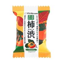 Pelican Family Kaki tanino muilas 80g, Japonijos Kakishibu kūno prausimosi muilas su gaiviu citrusinių vaisių kvapu kasdienei dezodoruojančiai priežiūrai oranžinė