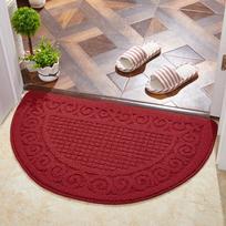 Half-Round Anti-Slip Water-Absorbent Door Mat for Entrance, Bathroom, Toilet, or Restroom 40x63cm raudona