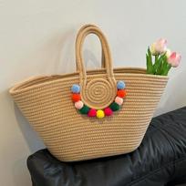 2024 Women's Large Woven Straw Bag: Versatile Tote for Commuting, Vacation, and Beach