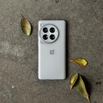 For OnePlus 12 5G Case Magnetic Matte Transparent Soft Silicone Phone Cover For OnePlus 12 Shell Shockproof Bumper OnePlus 12 pilka spalva