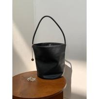 Summer new hand carry soft leather bucket bag niche versatile commuter underarm bag large capacity cylinder shoulder bag women juoda