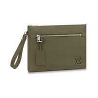 Louis Vuitton Ipad serijos Prekės ženklo logotipas Užtrauktuku užsegamas delninukas Vyriškas delninukas Chaki-žalias M81735 Basic Set (Bag+Dust Bag)