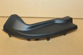 VW T5 bamperio apdaila automobiliui su sparnuotomis durimis originali 7H0807833A9B9