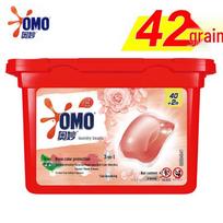 OMO Rožių kvapo 3-in-1 skalbimo kapsulės