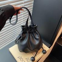 Bucket Bag Stylish and Casual Cute Mini Crossbody Bag for Work Commuting Single Shoulder Bag balta