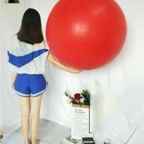 Latex Giant Balloons Set for Party Use 2 Pieces Round 72 Inch Shape for Games and Event Decoration Safe and Reusable Material China Mainland