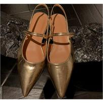 Fashion New Women Baotou Patent Leather One Line Buckle Strap Cat Heel Sandals Female Sexy Black Silk Pointed Thin Heel Flat Shoes 35 auksas