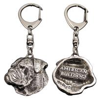 Buldog Amerykański - Posrebrzany Brelok Do Kluczy Z Psem W Pudełku Prezentowym, Ozdoba Torebki, Zawieszka Do Plecaka Marki Art-Dog